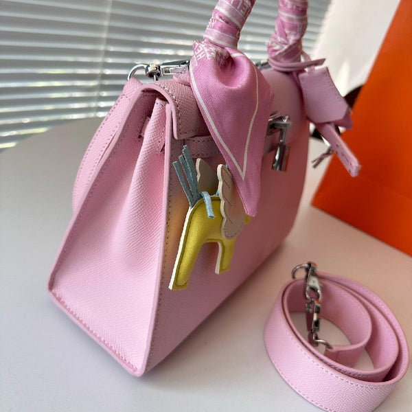 Stylish Top-handle Bag W62
