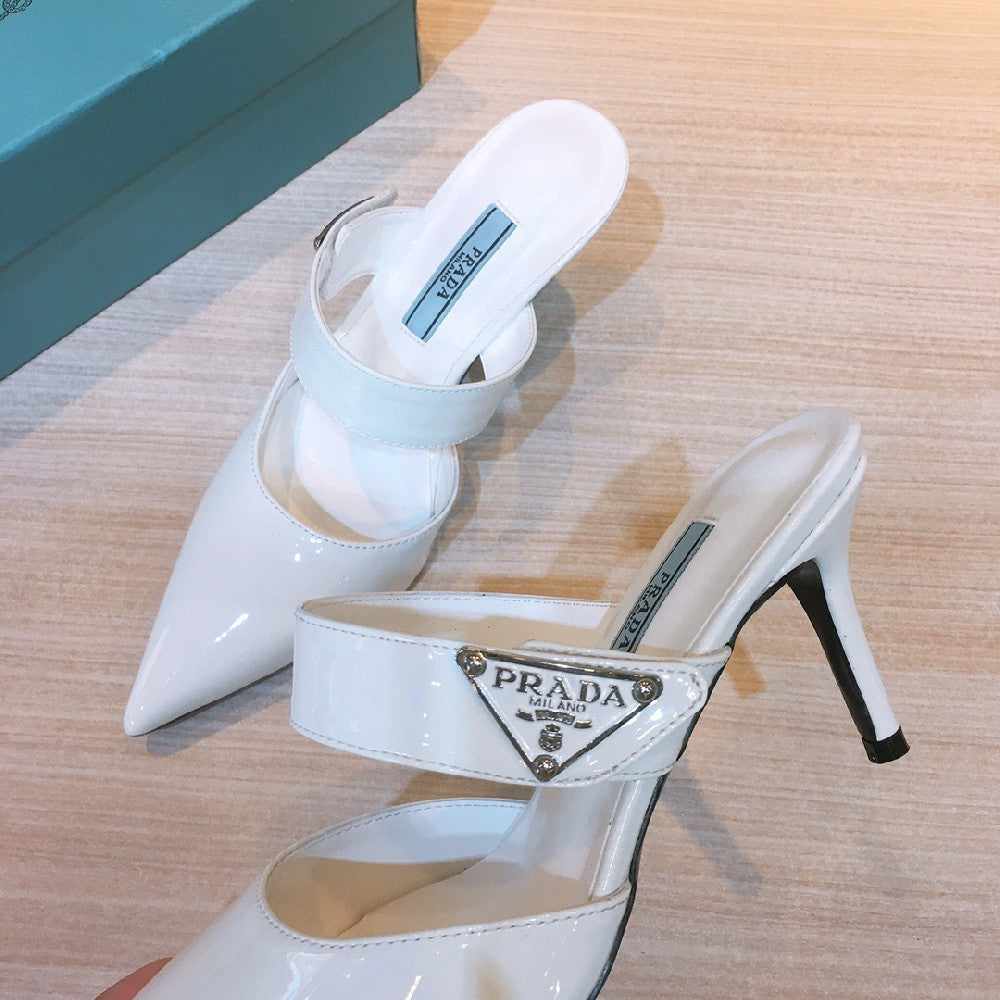 High-end Atmospheric Pointed Toe Sandals