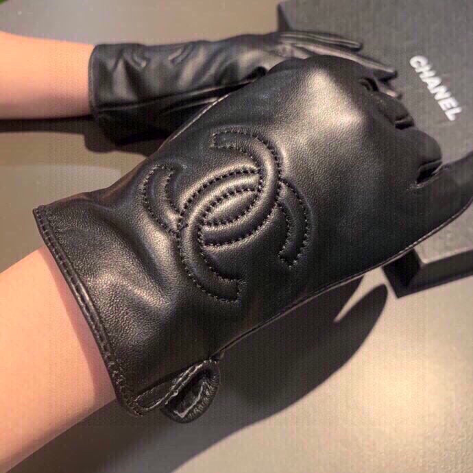 Gloves In Black 04