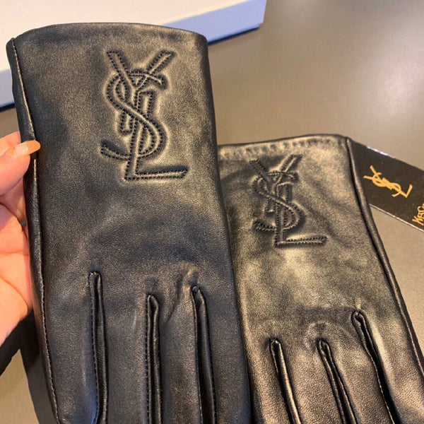 Gloves In Black 04