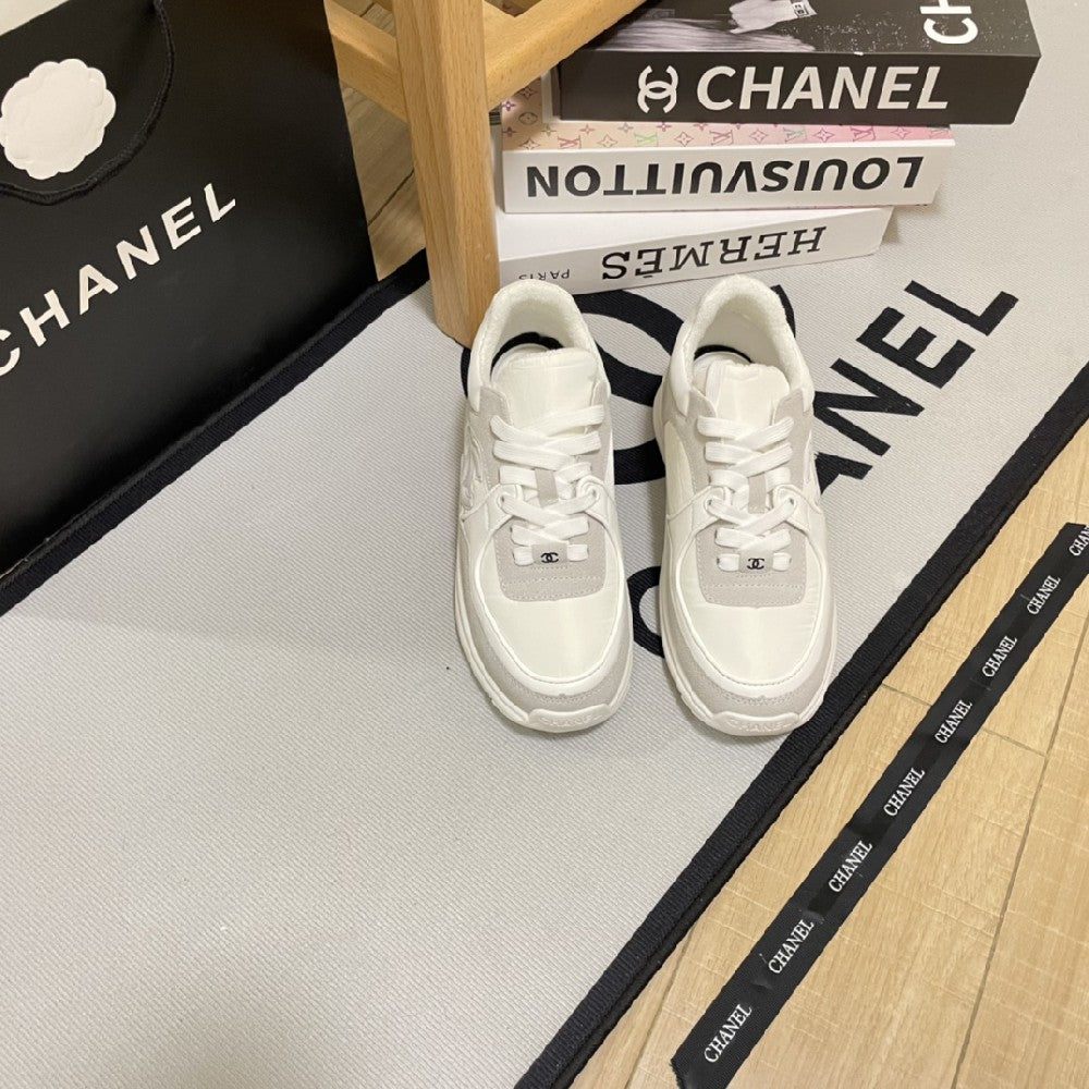 New Letter Print Casual Sneakers